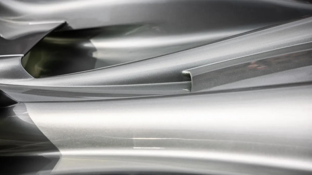 10 oz silver bars: the middle size and when it makes sense