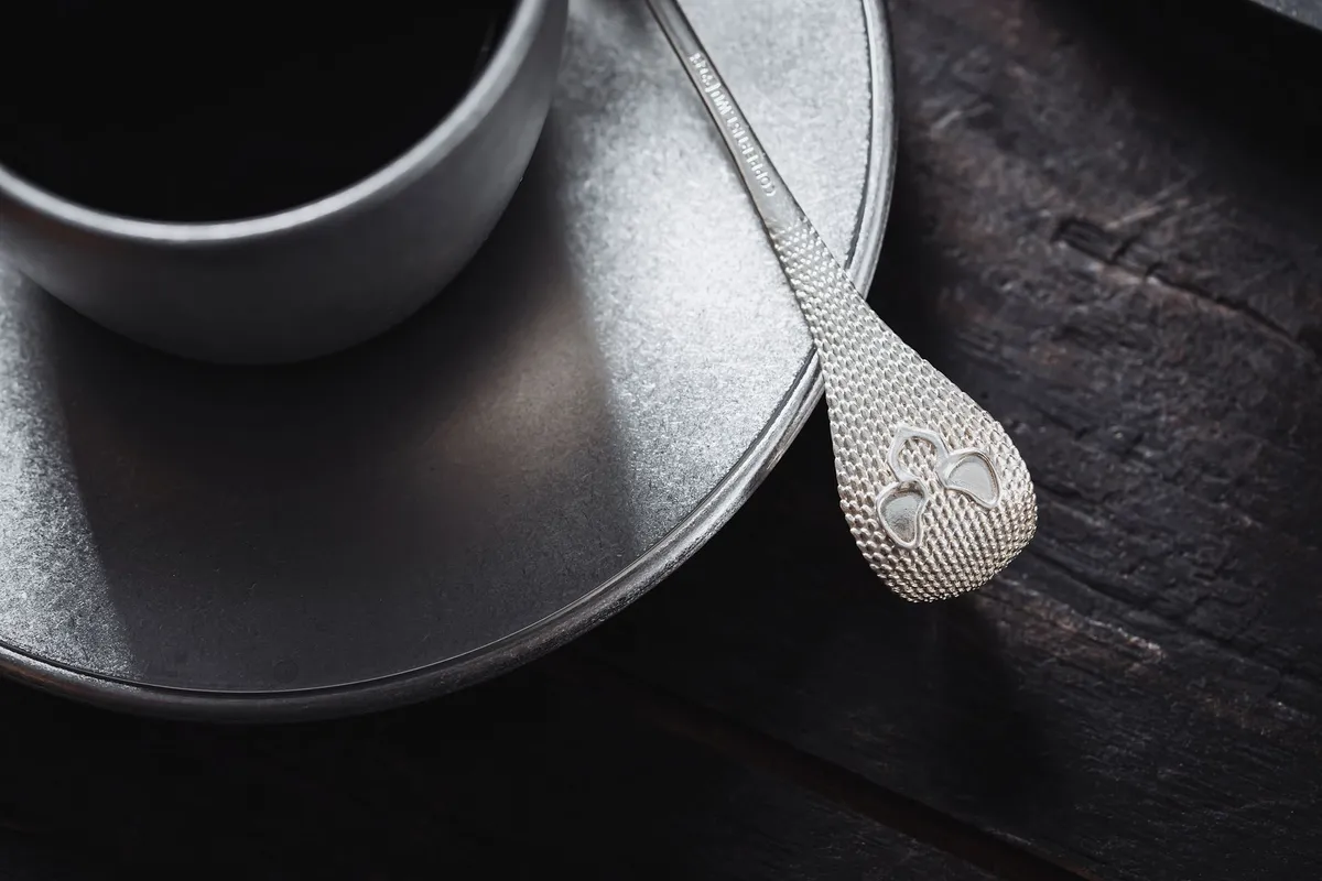 Silver: the metal, its uses and its long history as money